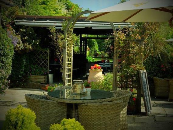 The Blackboys Inn Framfield エクステリア 写真